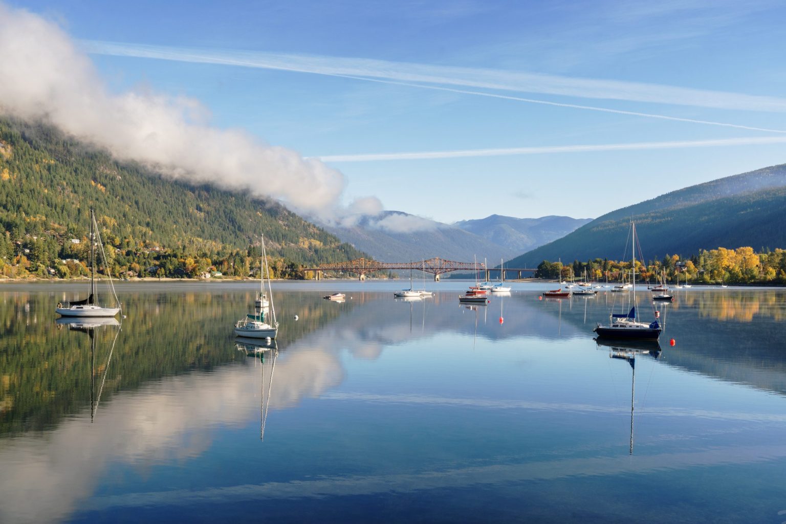 Boats at anchor on Kootenay Lake at Nelson