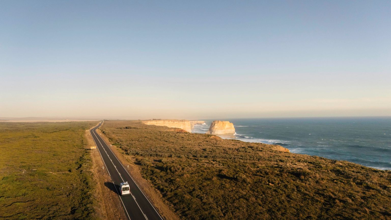 A Britz Trailblazer 4WD at the Twelve Apostles, Victoria